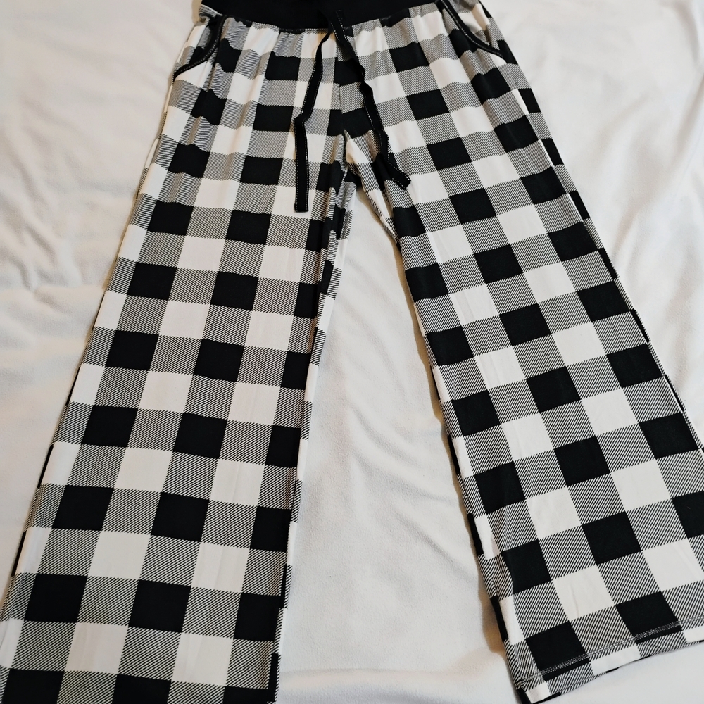 Checkered Black and White Wide Leg Pants